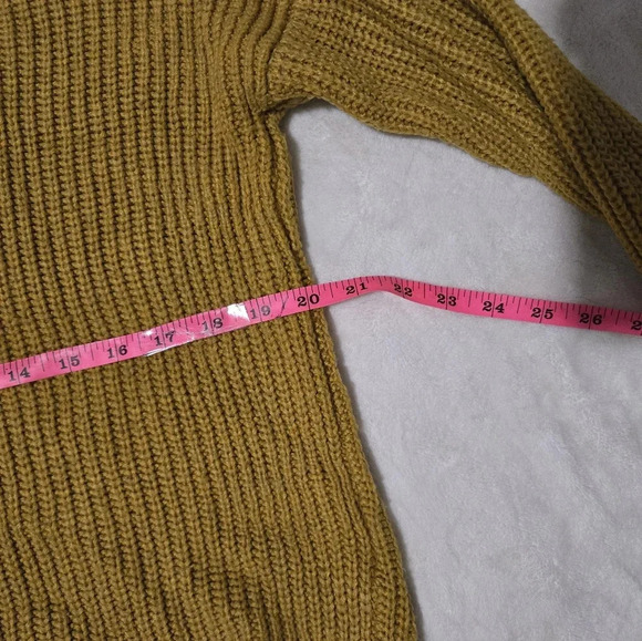 So Women's Knitted Sweater Dark Yellow Size Medium Boho Fall Winter Warm - Picture 9 of 10